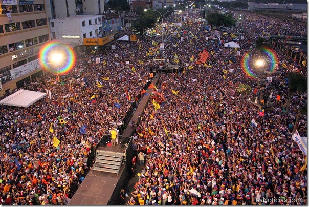 capriles_cierre_campaña_barcelona_anzoategui_ (2)