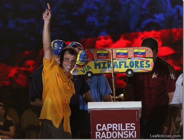 capriles_cierre_campaña_barcelona_anzoategui_ (7)