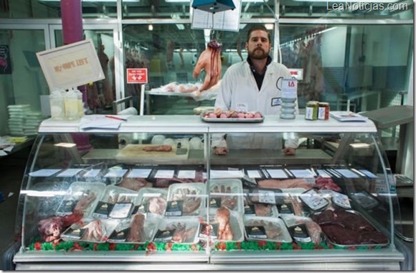 carniceria-vende-carne-humana