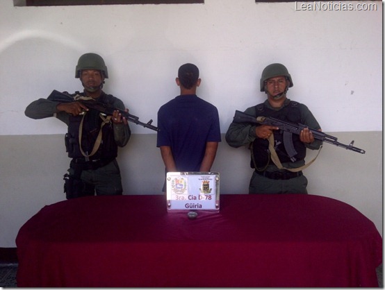 foto detenido