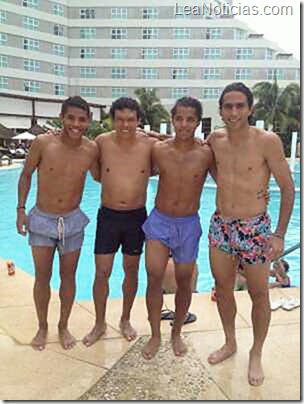 0613_tiburon_400 0613_tiburon_400