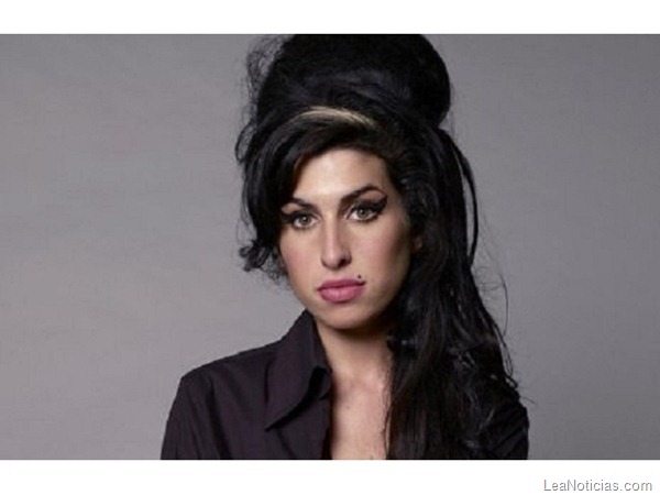 Amy-Winehouse.jpg_2033098437
