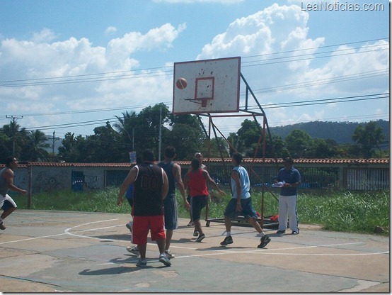 El conjunto el Árbol de la Espernza se tituló en baloncesto 3x3