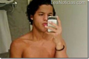 giovanni-dos-desnudo300 giovanni-dos-desnudo300