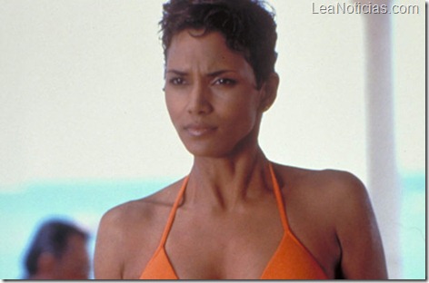 halle-berry1