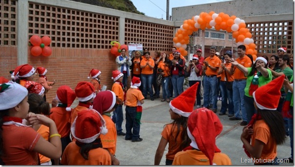 Conviasa_Donacion_Navidad_ (3)