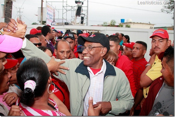 Llegada del Gobernador de Anzoátegui Aristóbulo Istúriz