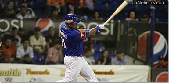 tiburonesdelaguaira081212_001