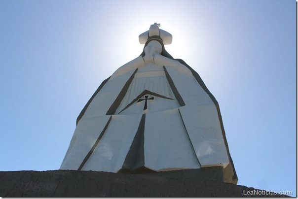 virgen_tarek_anzoategui_ (1)