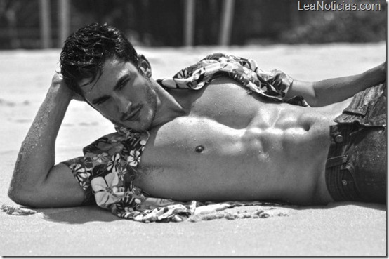 Diego-Amaral-Hot-Male-Model-Burbujas-De-Deseo-014-600x398 Diego-Amaral-Hot-Male-Model-Burbujas-De-Deseo-014-600x398