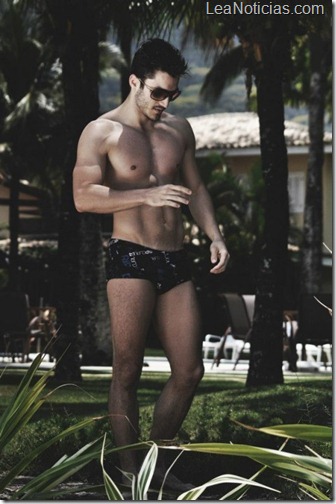Diego-Amaral-Hot-Male-Model-Burbujas-De-Deseo-021-525x790 Diego-Amaral-Hot-Male-Model-Burbujas-De-Deseo-021-525x790
