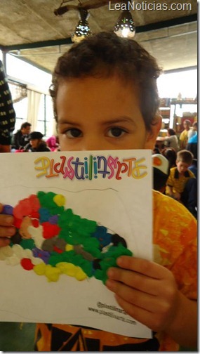 NIÑO ACTIVIDAD PLASTILINARTE