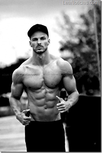 Chris Hart14 Chris Hart14