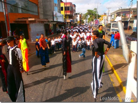 caminata-dia-de-la-juventud-en-maturin