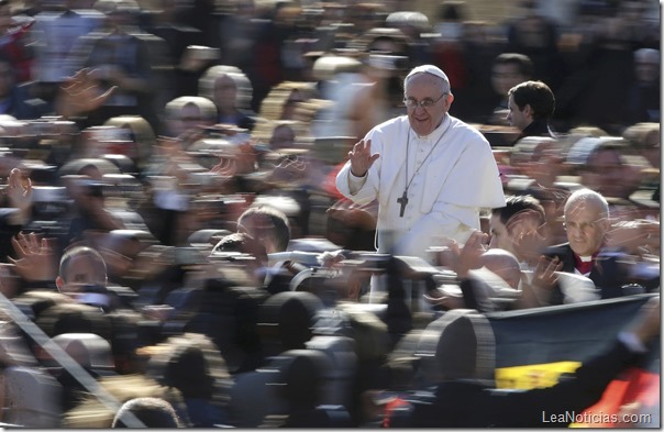 POPE/ POPE/