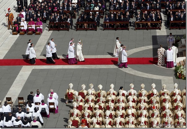 POPE/ POPE/