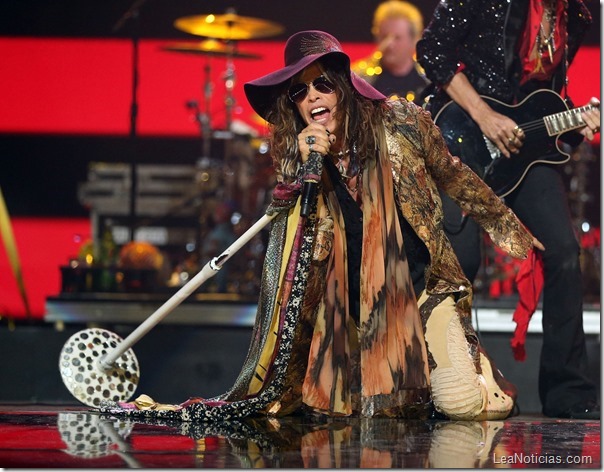 Aerosmith-2012-iHeartRadio-Festival-