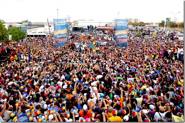 Capriles_en_Falcon_aumentare_sueldo_minimo_en_40_por_ciento_CAMPAnA_ (14)