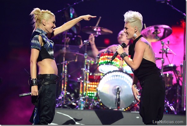 No-Doubt-Pink-2012-iHeartRadio-Festival