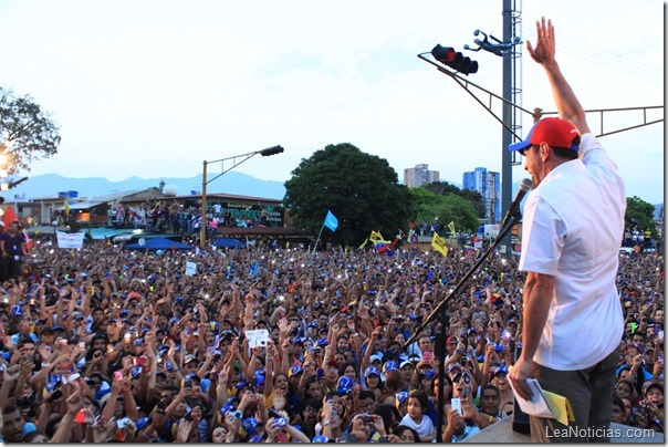 capriles-pueblo-2