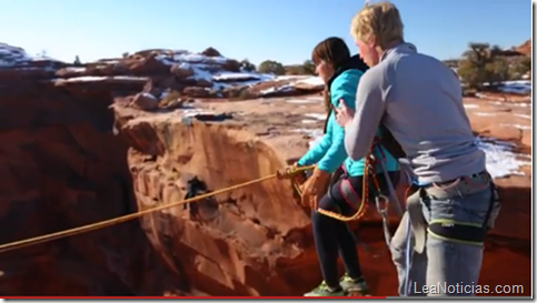empujó-a-su-novia-por-un-cañón empujó-a-su-novia-por-un-cañón