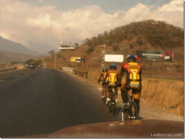 familia-tachirense-recorre-venezuela-en-bicicleta (2)