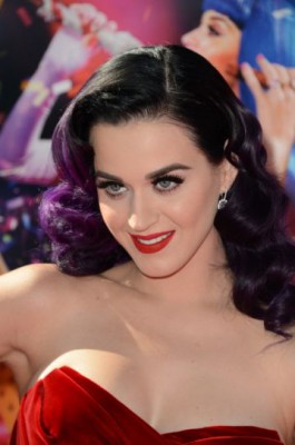 katy-perry-look-sensual-alocado-11