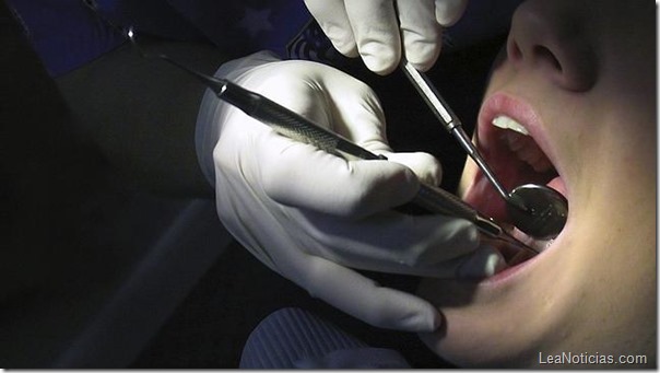 odontologo-pudo-infectar-a-7000-pacientes-con-vih