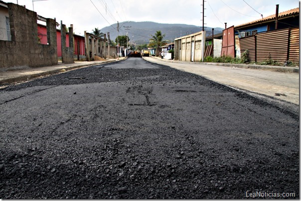 pavimentacion-puerto-la-cruz-sotillo-1