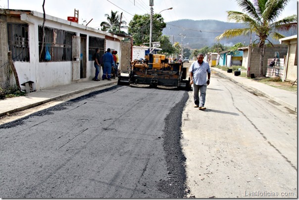 pavimentacion-puerto-la-cruz-sotillo-2