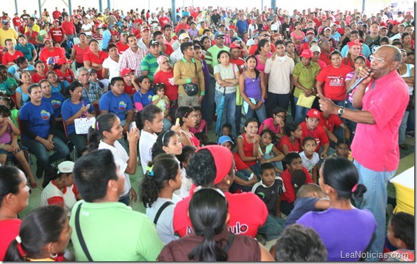 Aristobulo_el_14A_ganara_Maduro_y_Chavez_ (13)