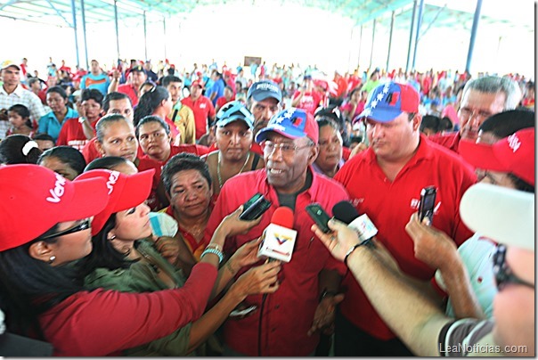 Aristobulo_el_14A_ganara_Maduro_y_Chavez_ (7)