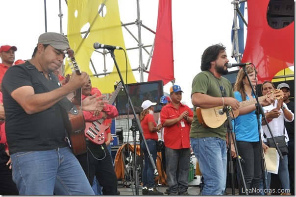 Bolipuertos_homenaje_chavez_1_mes_ (2) Bolipuertos_homenaje_chavez_1_mes_ (2)
