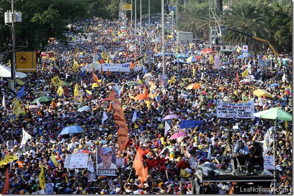 Capriles_Barcelona_08_de_abril_ (1)