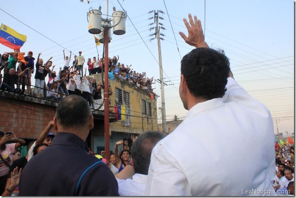 Capriles_Carabobo_Campaña_14-A_ (16)