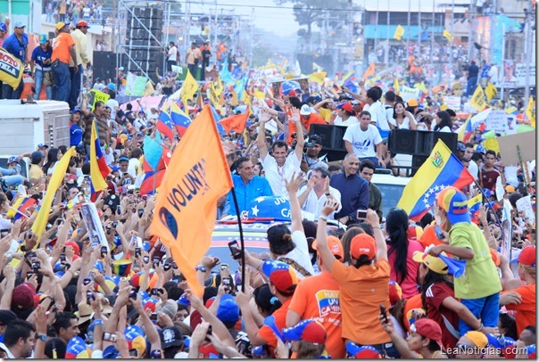 Capriles_Carabobo_Campaña_14-A_ (6)