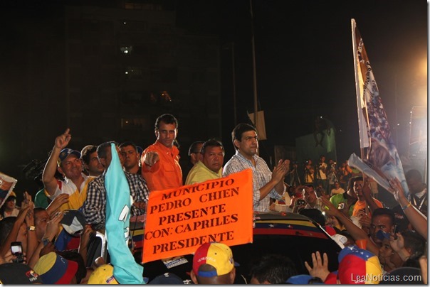 Capriles_campaña_estado_bolivar_ (11)