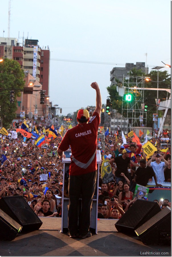 Henrique-capriles-en-maturin-inicio-de-campana-electoral-daniel-lara (12)