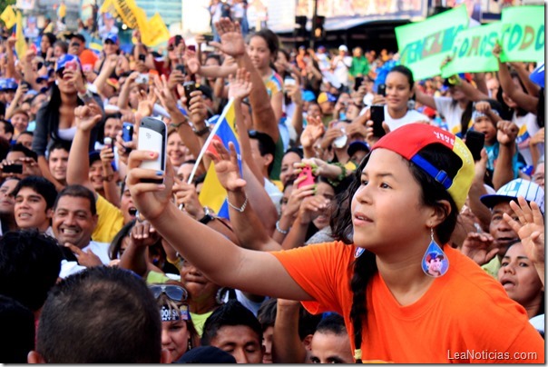 Henrique-capriles-en-maturin-inicio-de-campana-electoral-daniel-lara (6)