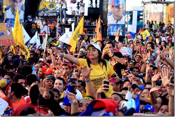 Henrique-capriles-en-maturin-inicio-de-campana-electoral-daniel-lara (7)