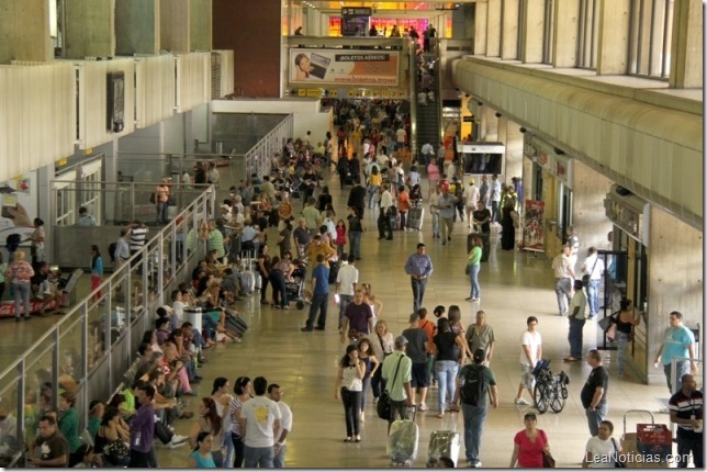 aero-puerto-maiquetia-puente-19abril