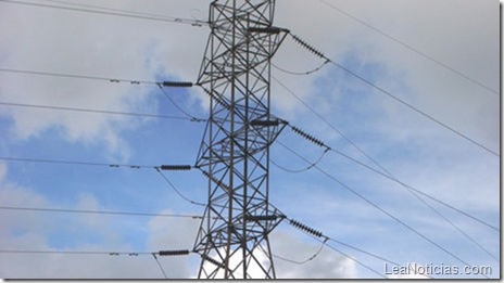 Torre-electricidad-emergencia-sistema-electrico