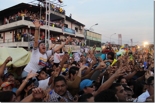 acto-de-capriles-en-Barinas-03-abril-2013 (12)