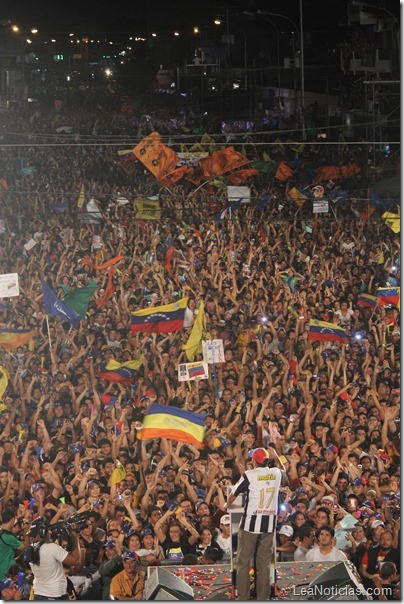 acto-de-capriles-en-Barinas-03-abril-2013 (7)