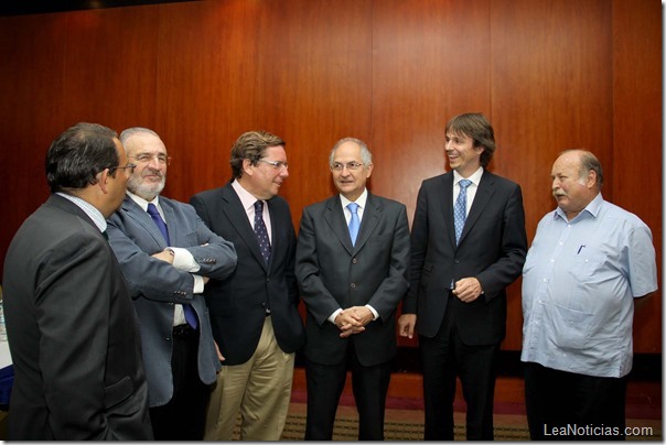 antonio-ledezma-con-eurodiputados (2)