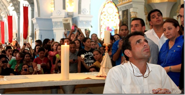 henrique-capriles-radonski-desde-la-basilica-de-la-virgen-del-valle-margarita (7)