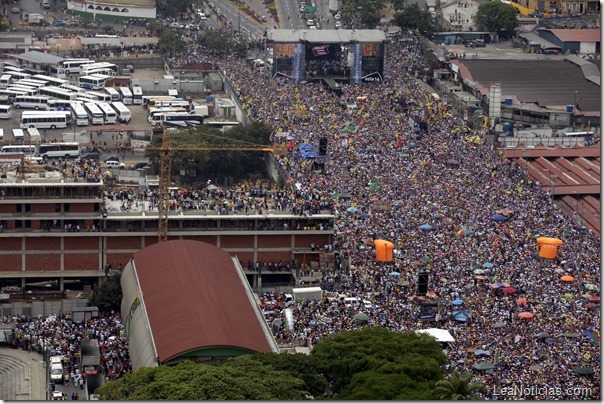 henrique-capriles-radonski-en-caracas-cierre-de-campana (26)