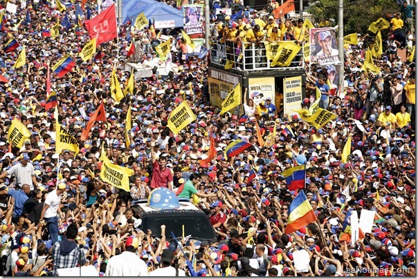 henrique-capriles-radonski-en-caracas-cierre-de-campana (38)