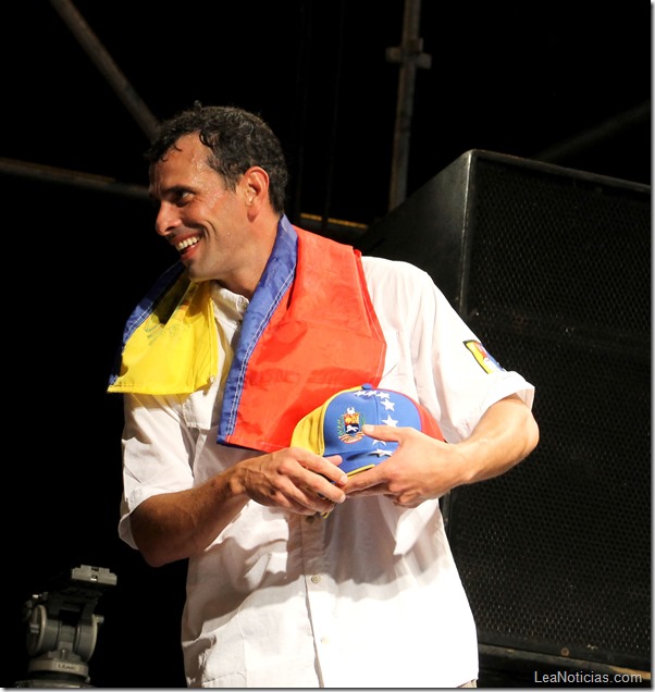 marcha-juntos-sin-miedo-caracas-con-capriles-radonski (12)