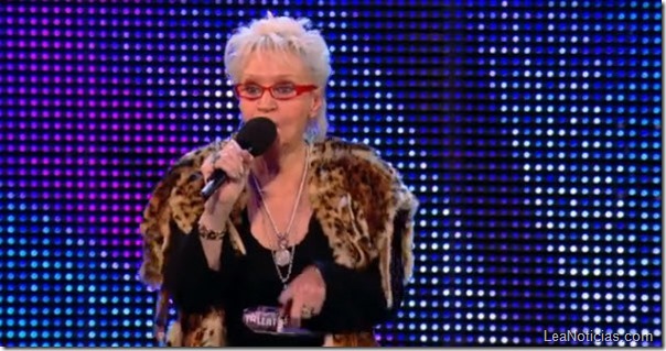 Abuela de 71 años va a Got Talent de Gran Bretaña y pone a todos a cantar KISS MY ASS